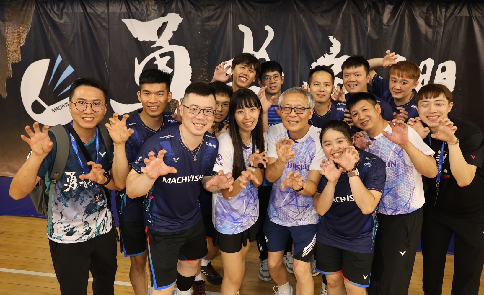 ALL_fac_society_25H11_dHZNSUfwKE